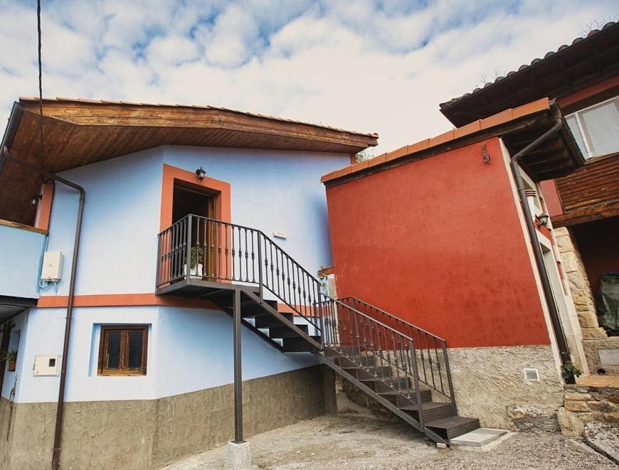 Appartamento La Besnada Onís Esterno foto